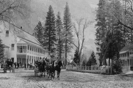 Sentinnel Hotel Yosemite Valley. DHH Collection